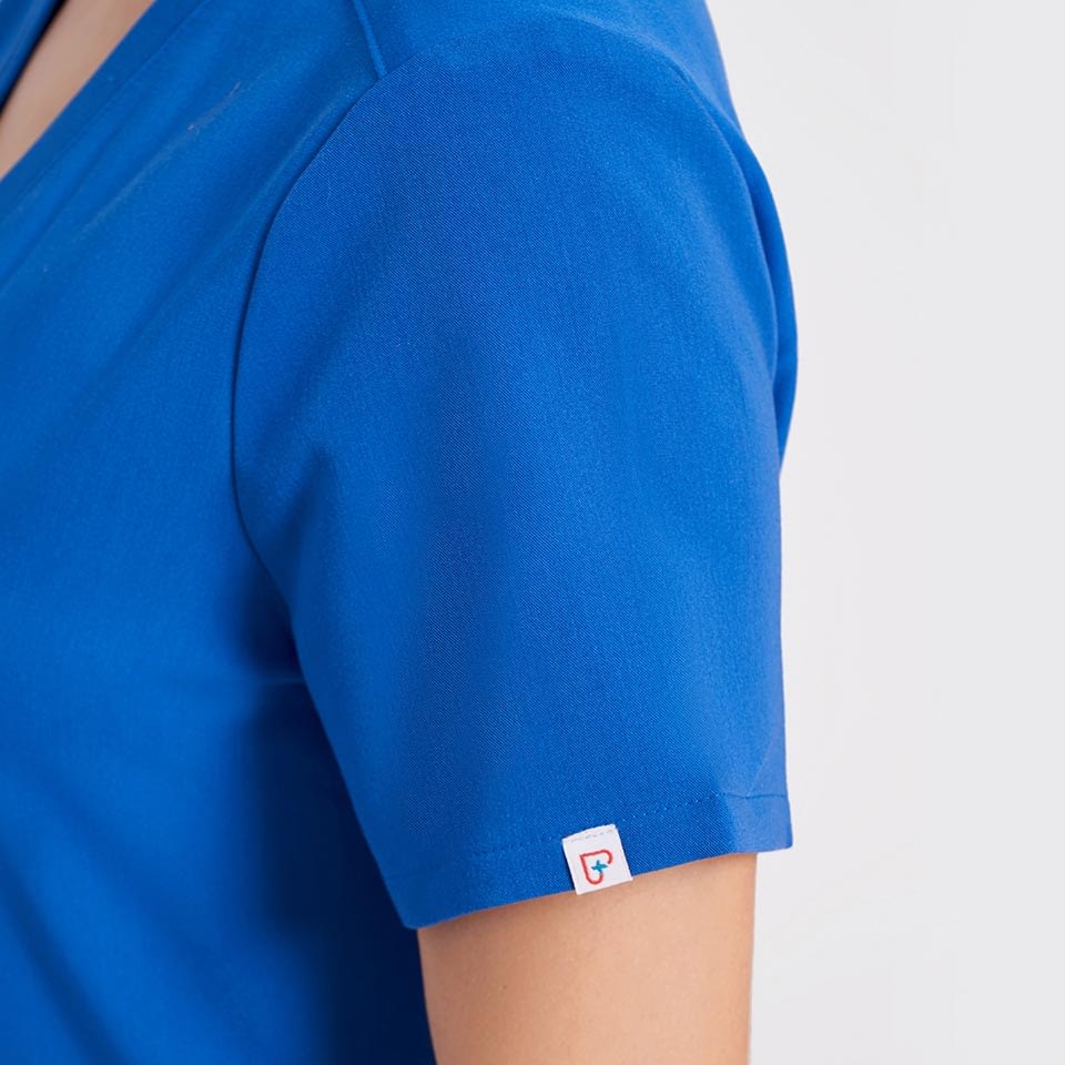 Women’s Three-Pocket Scrub Top