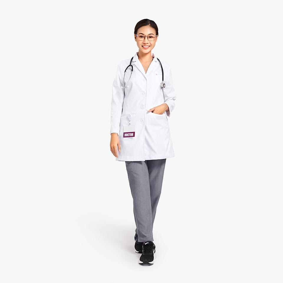 Women’s Three-Pocket Lab Coat